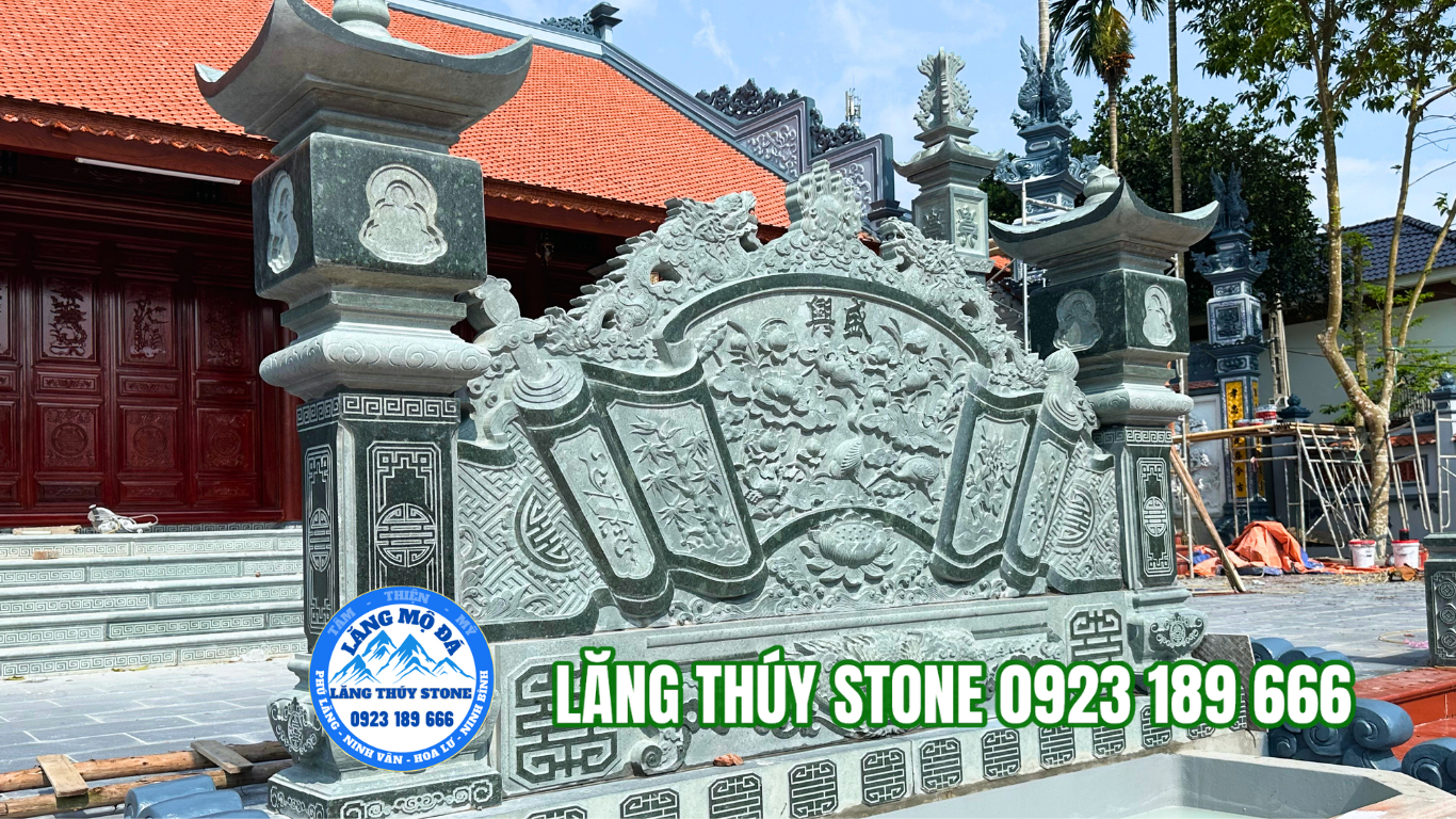 Xưởng sản xuất lăng mộ đá Ninh Bình – Lăng Thuý Stone Cuốn thư đá xanh rêu chạm khắc hoa văn tại công trình