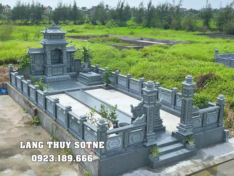 Xưởng sản xuất lăng mộ đá Ninh Bình – Lăng Thuý Stone Khu lăng mộ đá xanh rêu hoàn chỉnh với lăng thờ và lan can đá