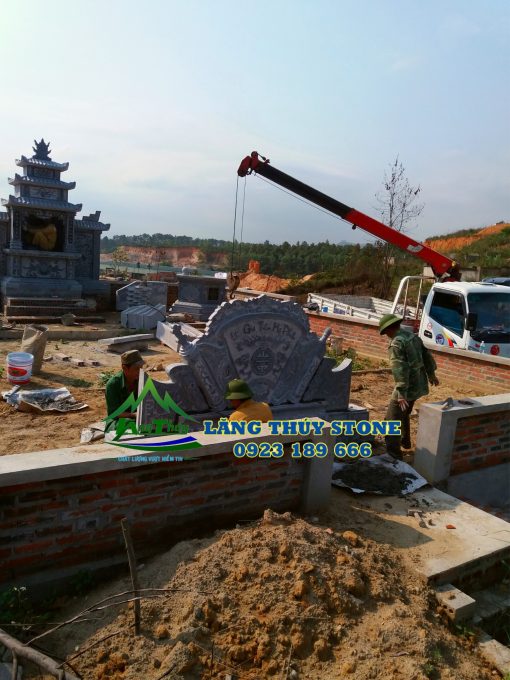Lăng Thuý Stone đang thi công khuôn viên lăng mộ đá quảng ninh