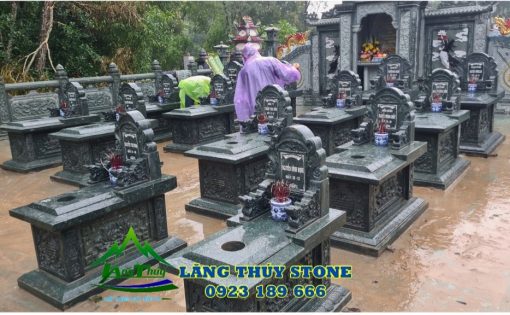 Mộ đá nhà bác Tân cửa lò nghệ an