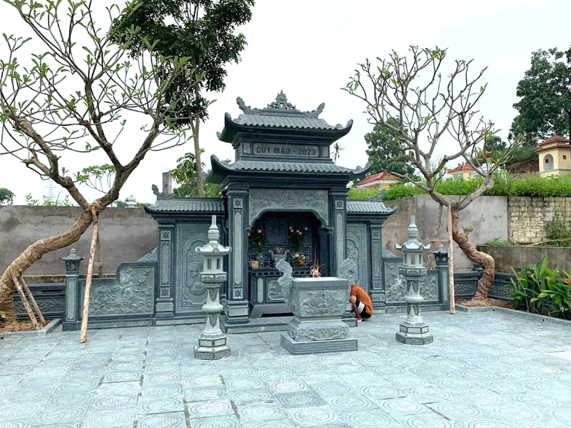 CẨM NANG TOÀN DIỆN VỀ LĂNG MỘ ĐÁ TỰ NHIÊN TRONG VĂN HÓA VIỆT Lang mo da