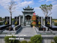 Khu lăng mộ đá granite đen với lăng thờ đá chạm khắc và các ngôi mộ bố trí cân đối